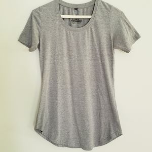 Alphalete Women's Fitted Tee